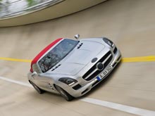  Mercedes-Benz SLS AMG   