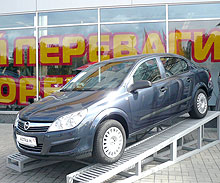     2008  Opel     2 000  15 700 .