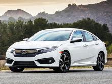 Honda Civic      AutoGuide.com