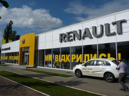  Renault    .    - Renault